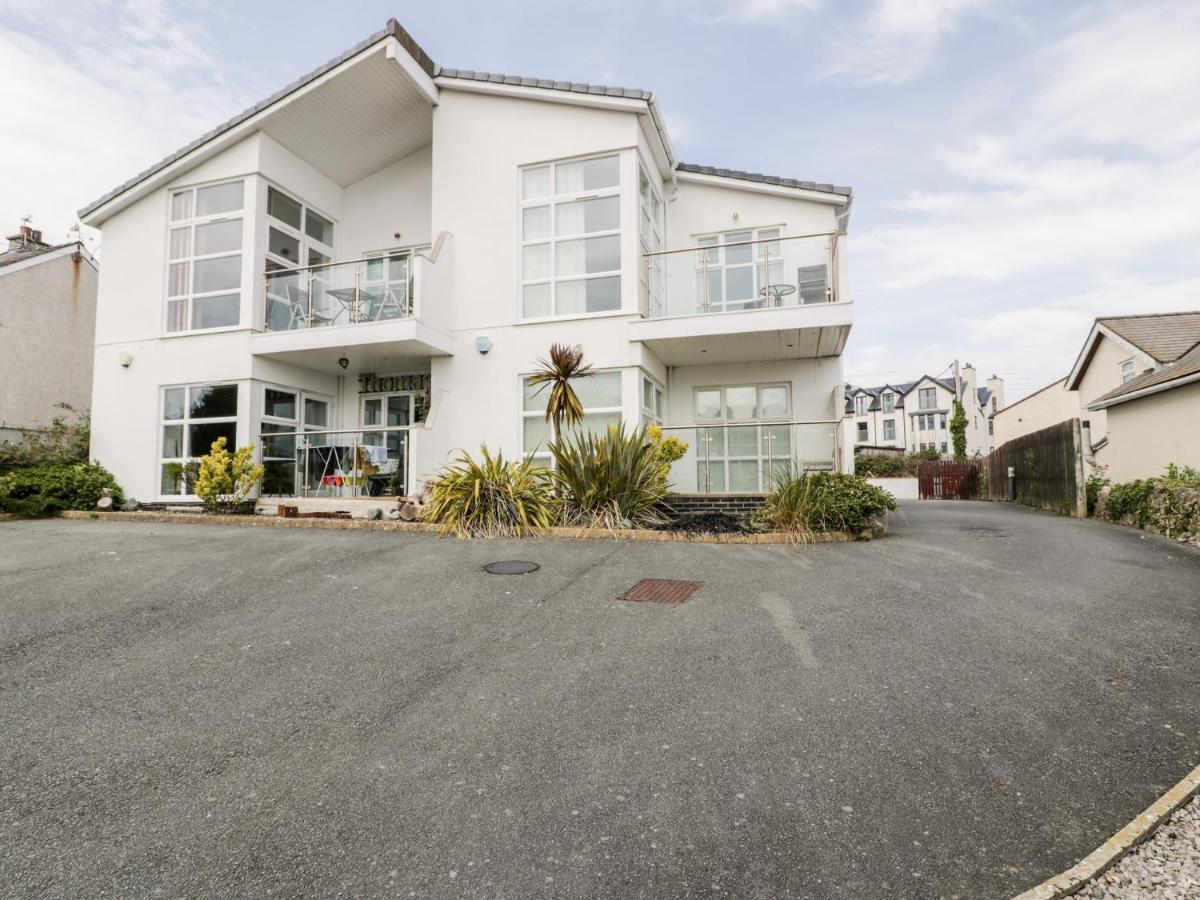 Apartamento Tides, Tyn-y-Gongl Benllech Exterior foto