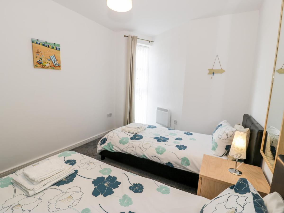 Apartamento Tides, Tyn-y-Gongl Benllech Exterior foto