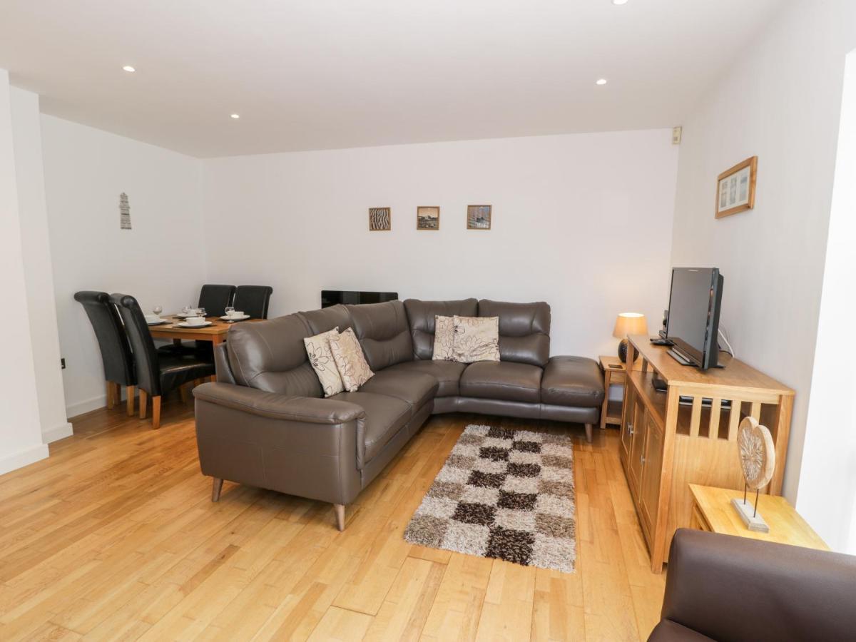 Apartamento Tides, Tyn-y-Gongl Benllech Exterior foto